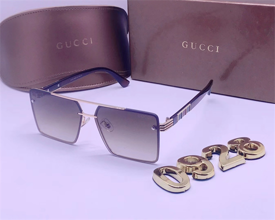 Gucci Sunglass A 192